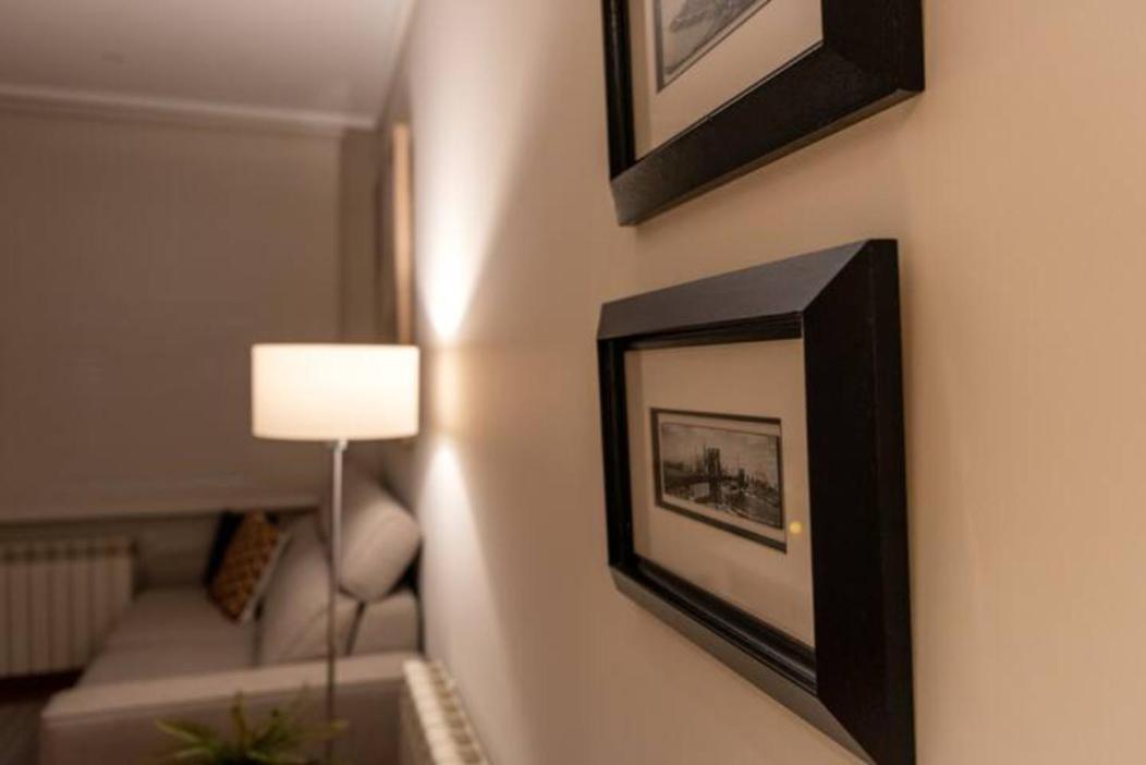 Apartament Urzaiz Centro Vigo Zewnętrze zdjęcie
